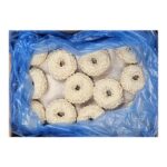 Donuts met roomvulling en witte chocolade decoratie 48 stuks  a 74 gram - Afbeelding 2