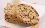 96 American Cookies witte chocolade en macadamianoten 80gram per stuk