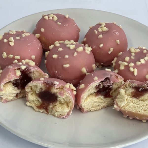 ca 90 Pott Dots Balls aardbei met aardbei vulling