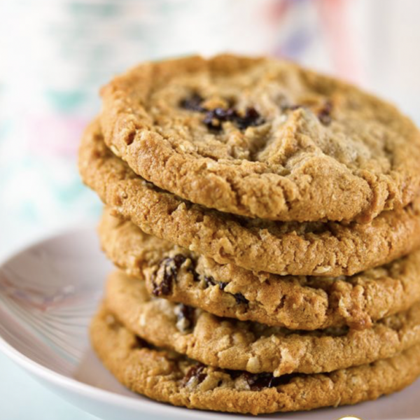 American Cookie Havermout en Rozijnen (deegstukjes) 96 x 80 gram
