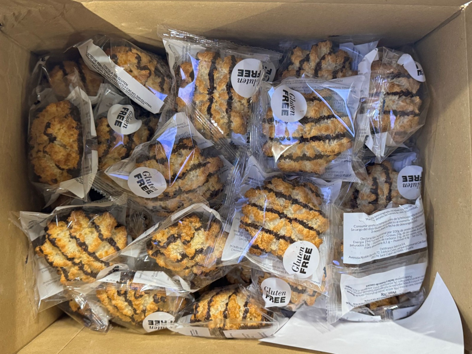 R016749 Coccola cookie glutenvrij met kokos en cacao 46 stuks - Afbeelding 1