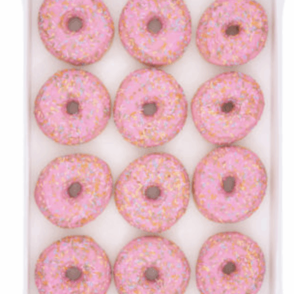 Pink Donuts 36 stuks  (3 trays met 12 roze donuts)