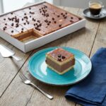 Chocolate Mousse Slice met Decoratie – Horeca Plaatgebak 1800 gram