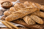 Rustieke Donkere Meergranen Baguette 60×125 gram